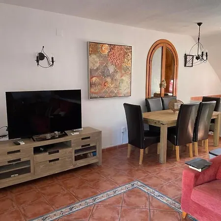 Holiday home Tranquila Con Terraza R139 By Novadesta *