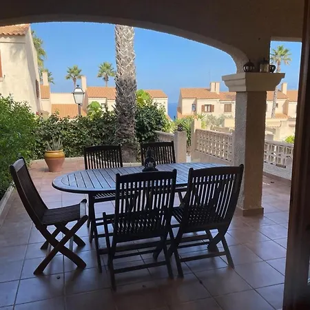 Tranquila Con Terraza R139 By Novadesta