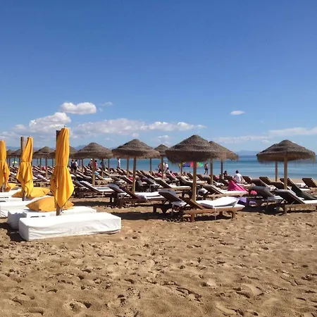 Tranquila Con Terraza R139 By Novadesta Сasa de vacaciones *